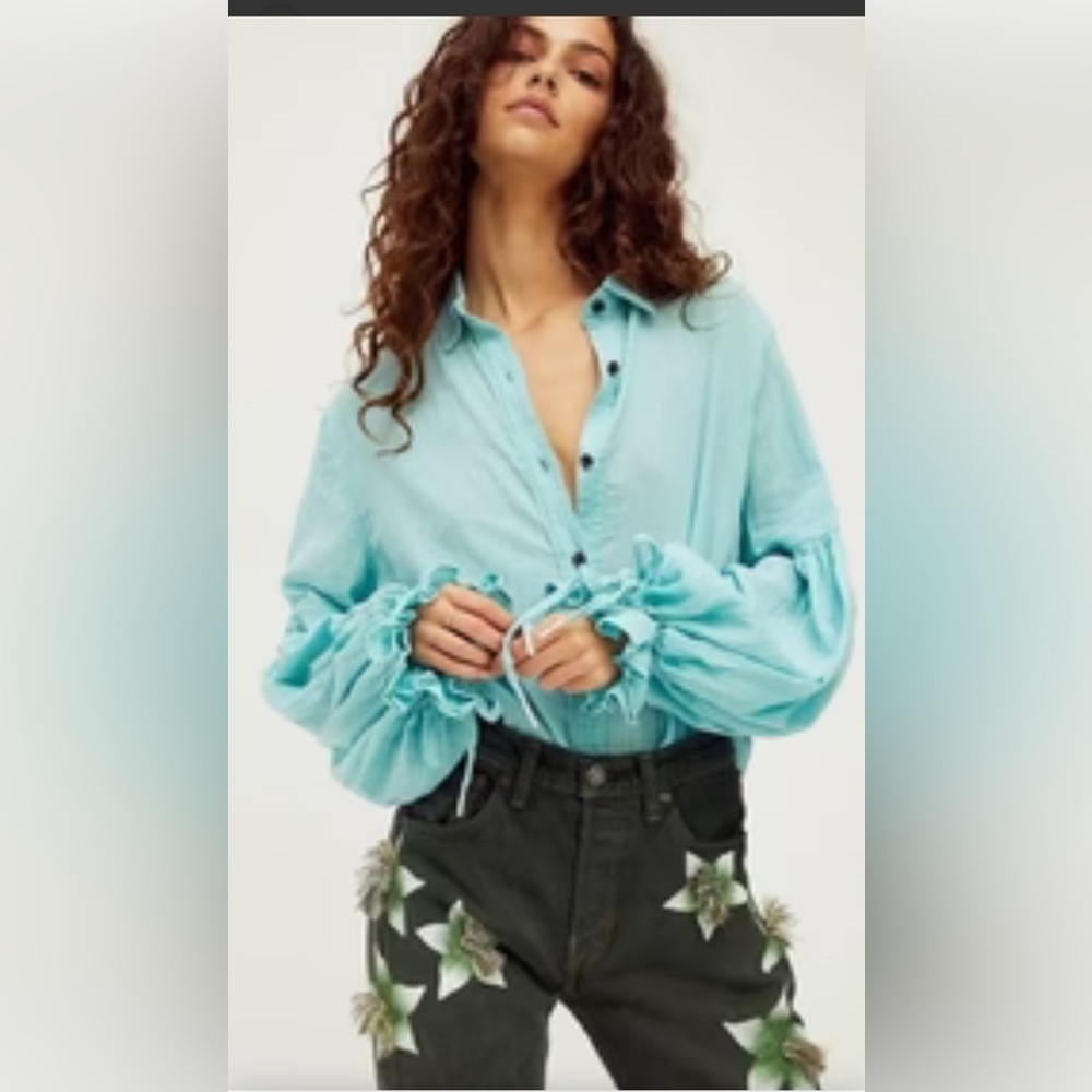 We The Free by Free People Balloon SleeveTeal Raw Hem Top Size S